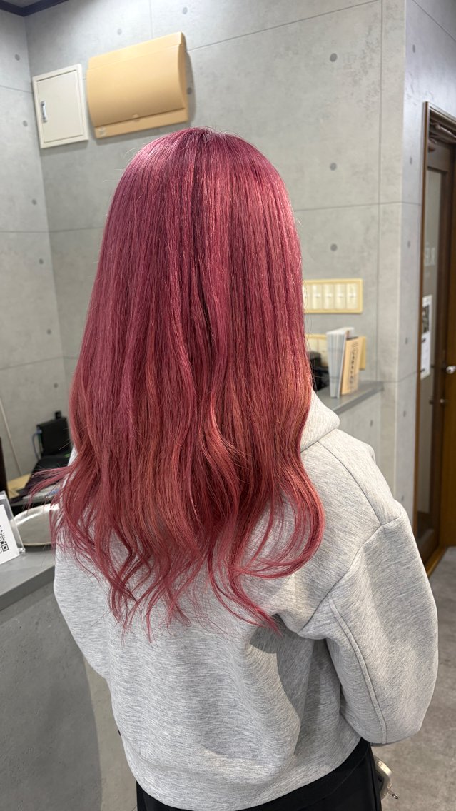 セミロング ショートボブ ボブ ハイライト 髪質改善 レイヤーカット カット ヘアカラー REVE 美容室のヘアスタイル