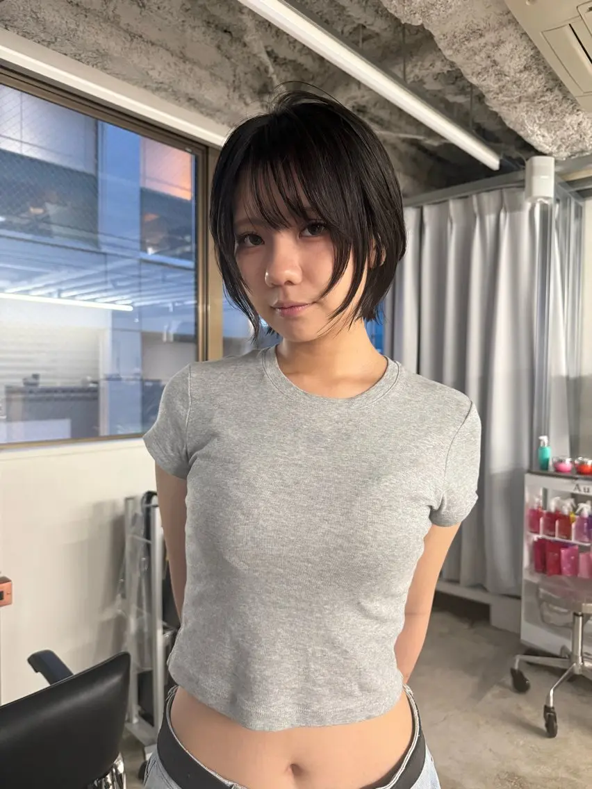 ショート カット ヘアカラー オリーブベージュ/ レイヤー/yuzu♡のヘアスタイル