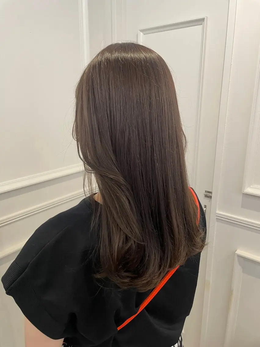 ロング ヘアカラー トリートメント 神取 空のヘアスタイル
