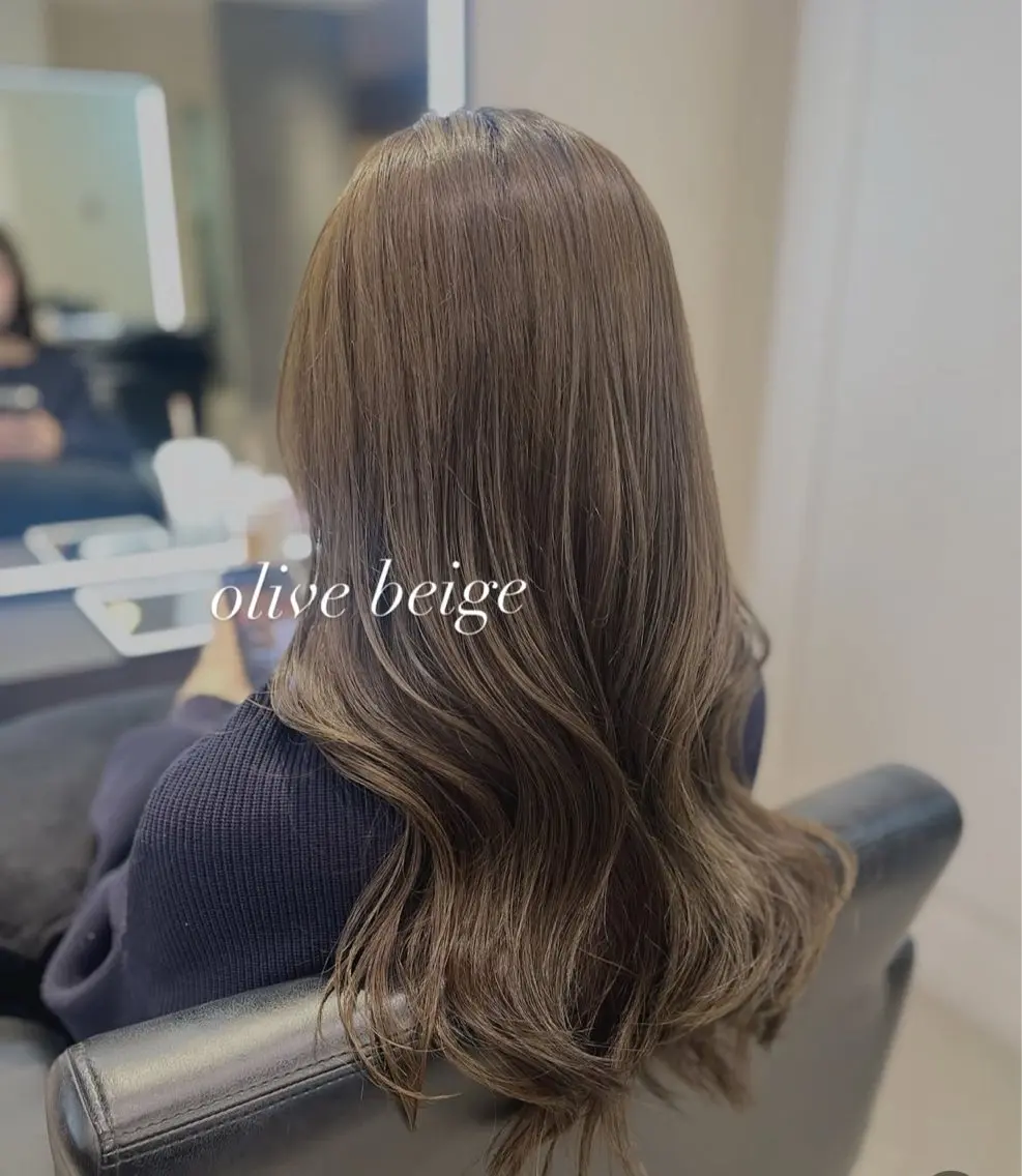 ロング 髪質改善・水素カラー ARIA(ému)のヘアスタイル
