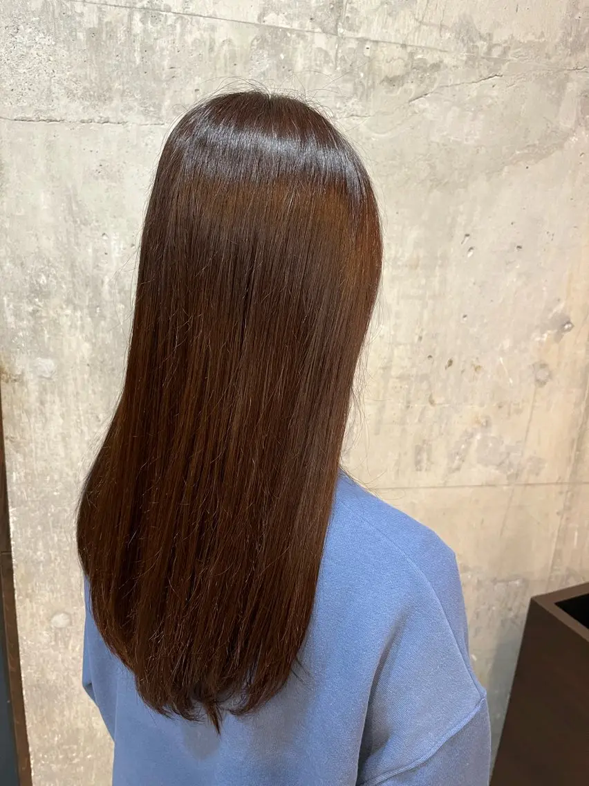 ロング 神田 梨華のヘアスタイル