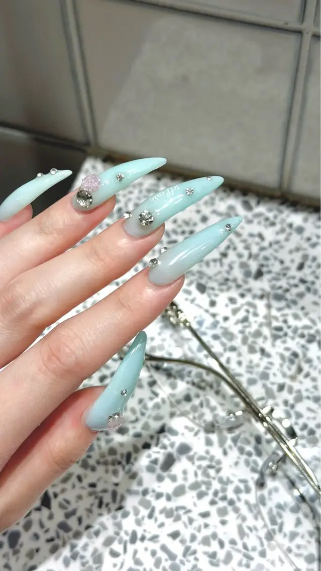 ネイル ハンドネイル 🫧Rio🫧ネイル /渋谷🫧ワンホンのネイルデザイン