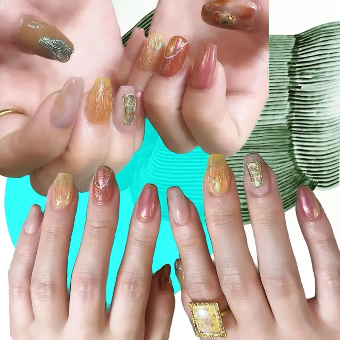 ネイル オーロラネイル 氷ネイル・うるうるネイル 韓国ネイル マグネットネイル ミラーネイル VOLLMOND nailのネイルデザイン