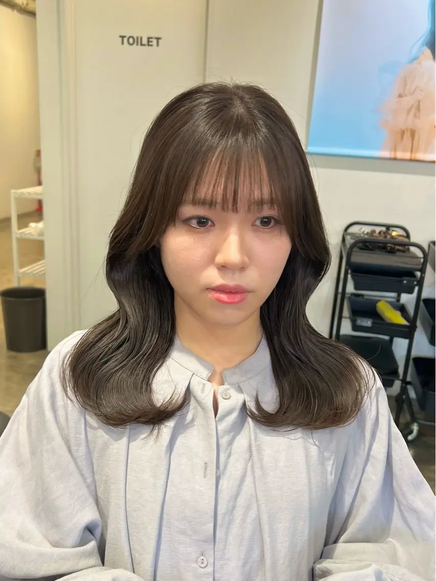 ミディアム カラー 透明感カラー くびれヘア カット ヘアカラー トリートメント 【韓国風くびれヘア】 joule小木曽輝のヘアスタイル
