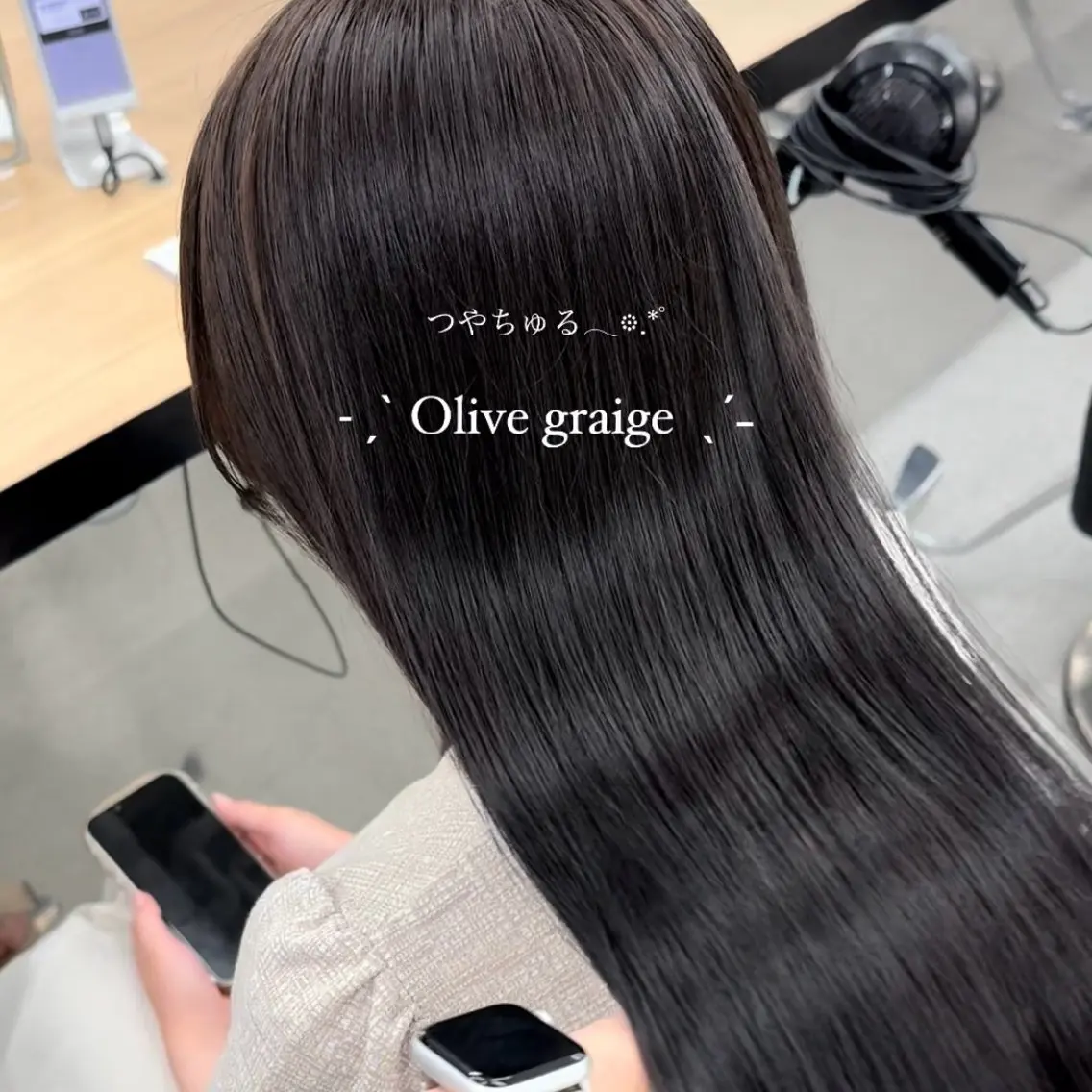 ロング カラー 暗髪🩶ラベンダー/ ブルー/ユウナ🤍のヘアスタイル