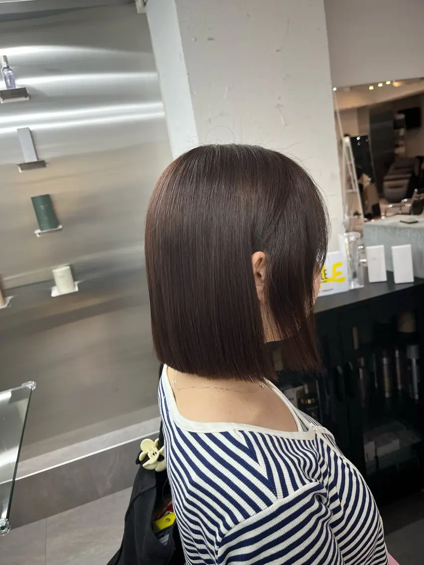 ミディアム カラー ブラウンカラー ナチュラルブラウン ボブ カット ヘアカラー トリートメント なつな/ 透明感カラーのヘアスタイル