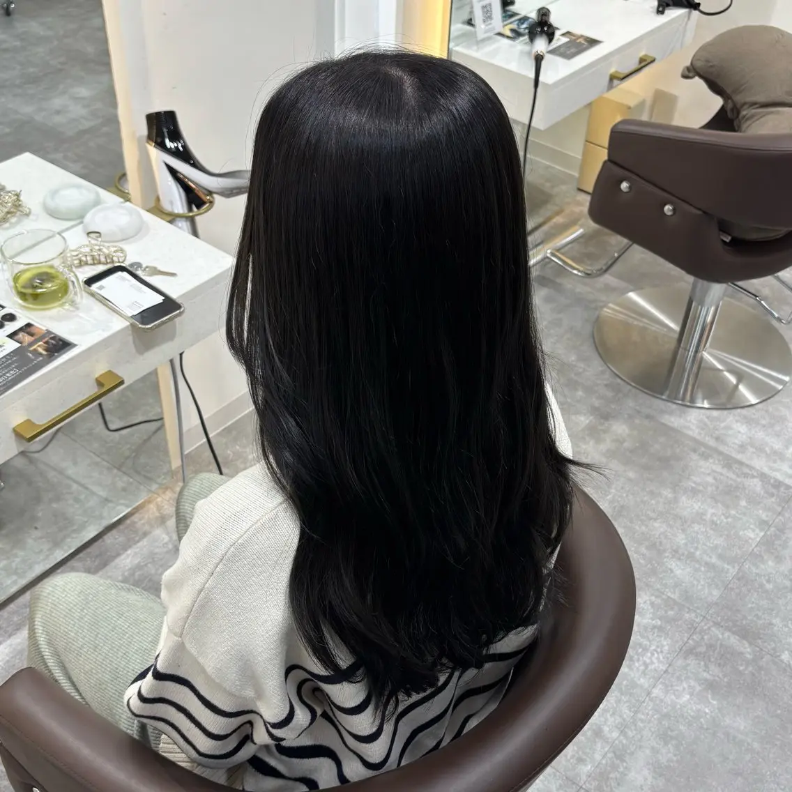 セミロング カラー 艶髪カラー・縮毛矯正 ・レイヤーAsunaのヘアスタイル