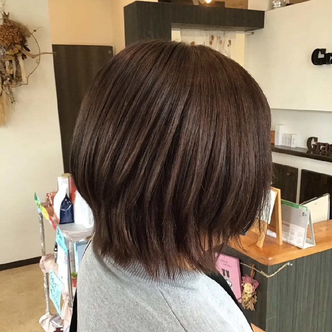ミディアム ヘアカラー Nanami/ 似合わせカットのヘアスタイル