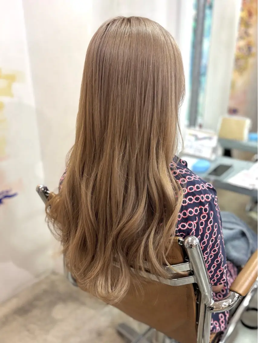 セミロング カラー ヘアカラー トリートメント 髪質改善/ヘアケア coiiはしもとはなのヘアスタイル
