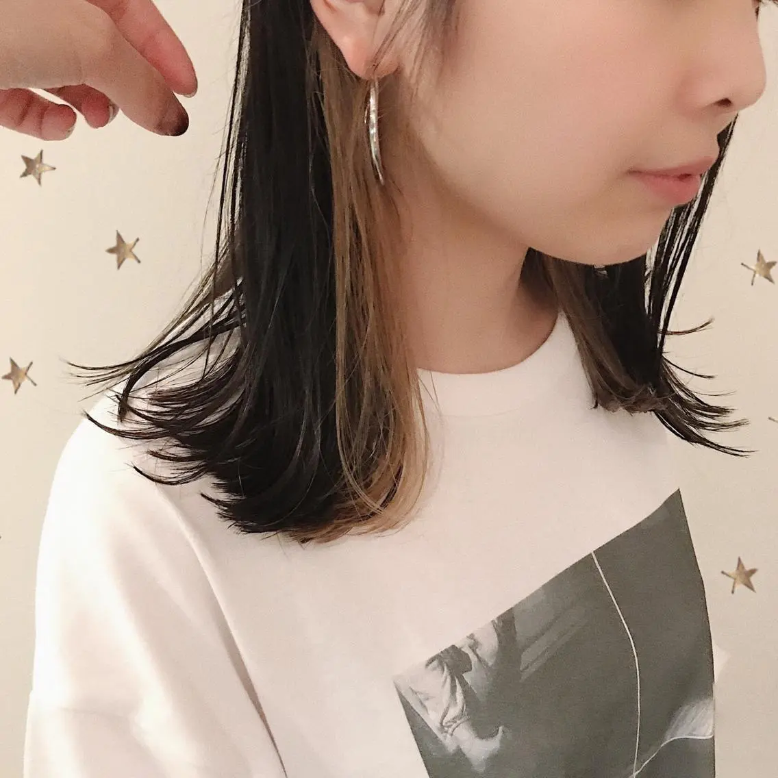 セミロング カラー カット ヘアカラー 市川 千夏のヘアスタイル