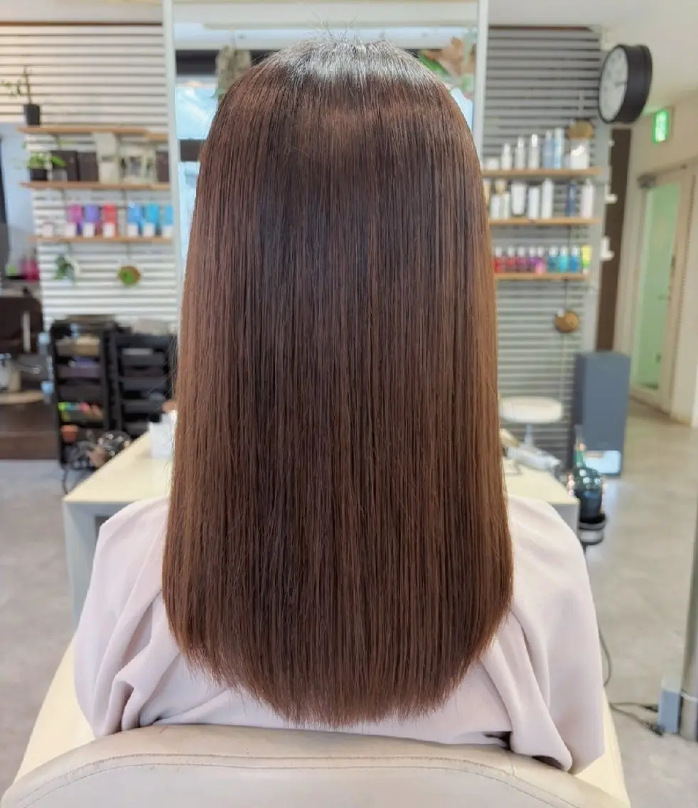 ミディアム カット SiLO 🎀 𝕂𝕒𝕟𝕟𝕒のヘアスタイル