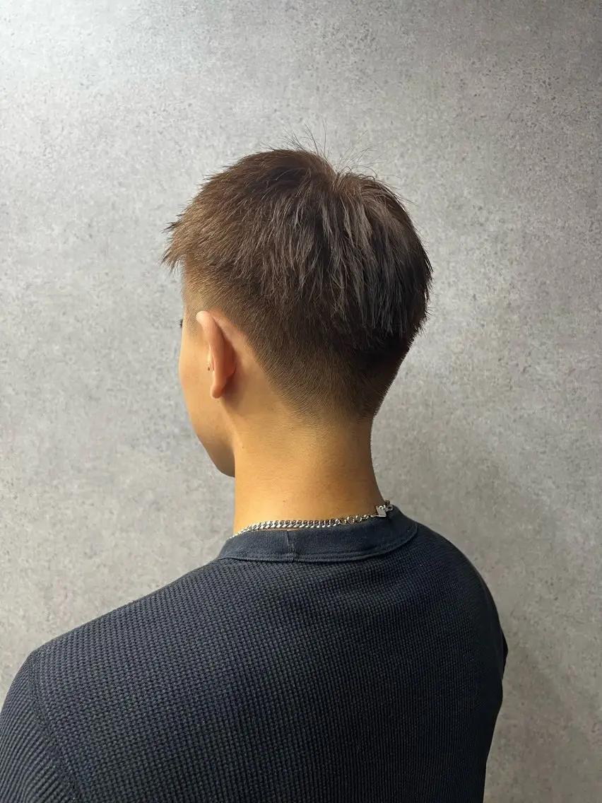 カラー メンズ ヘアカラー 大鉢 遥水のヘアスタイル