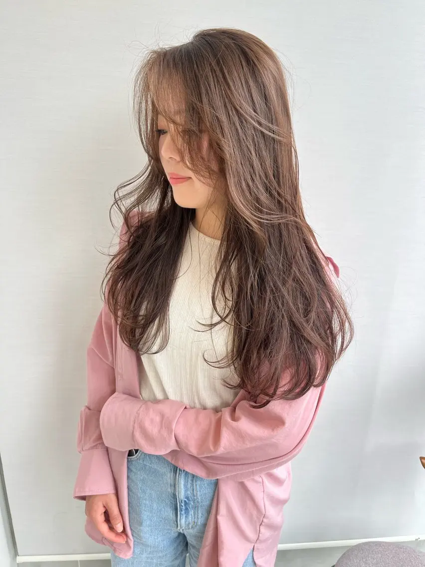 ロング レイヤーカット 🫒🫒ブリーチなし 艶カラー🫒ヤマシロのヘアスタイル