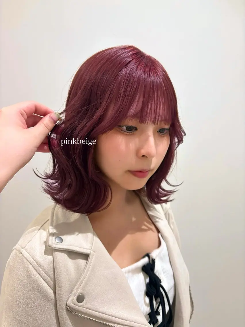 ミディアム 💗暖色/ブリーチ/ レイヤー/横浜/メイのヘアスタイル