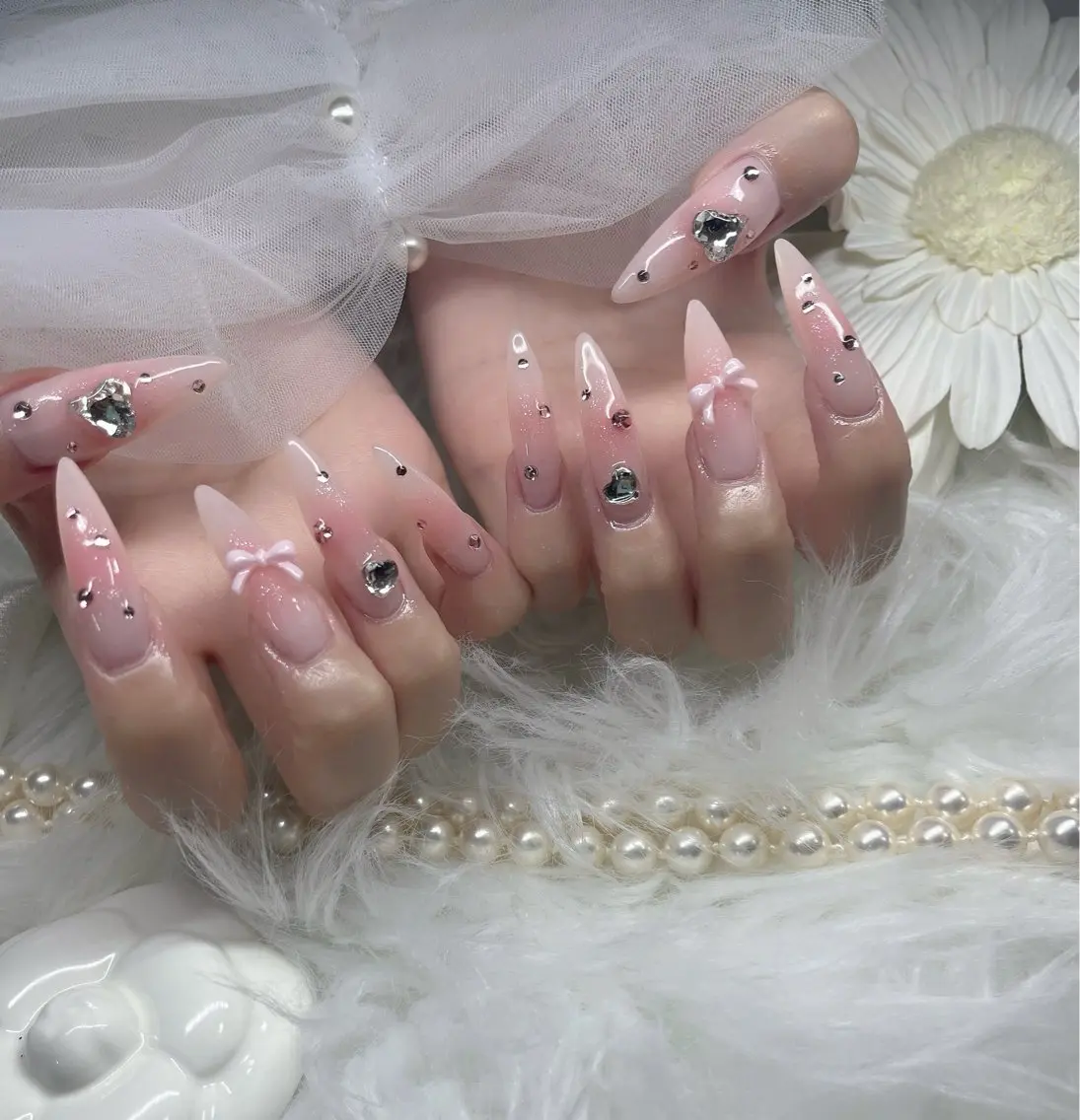 ネイル ハンドネイル YOLO NAILのネイルデザイン