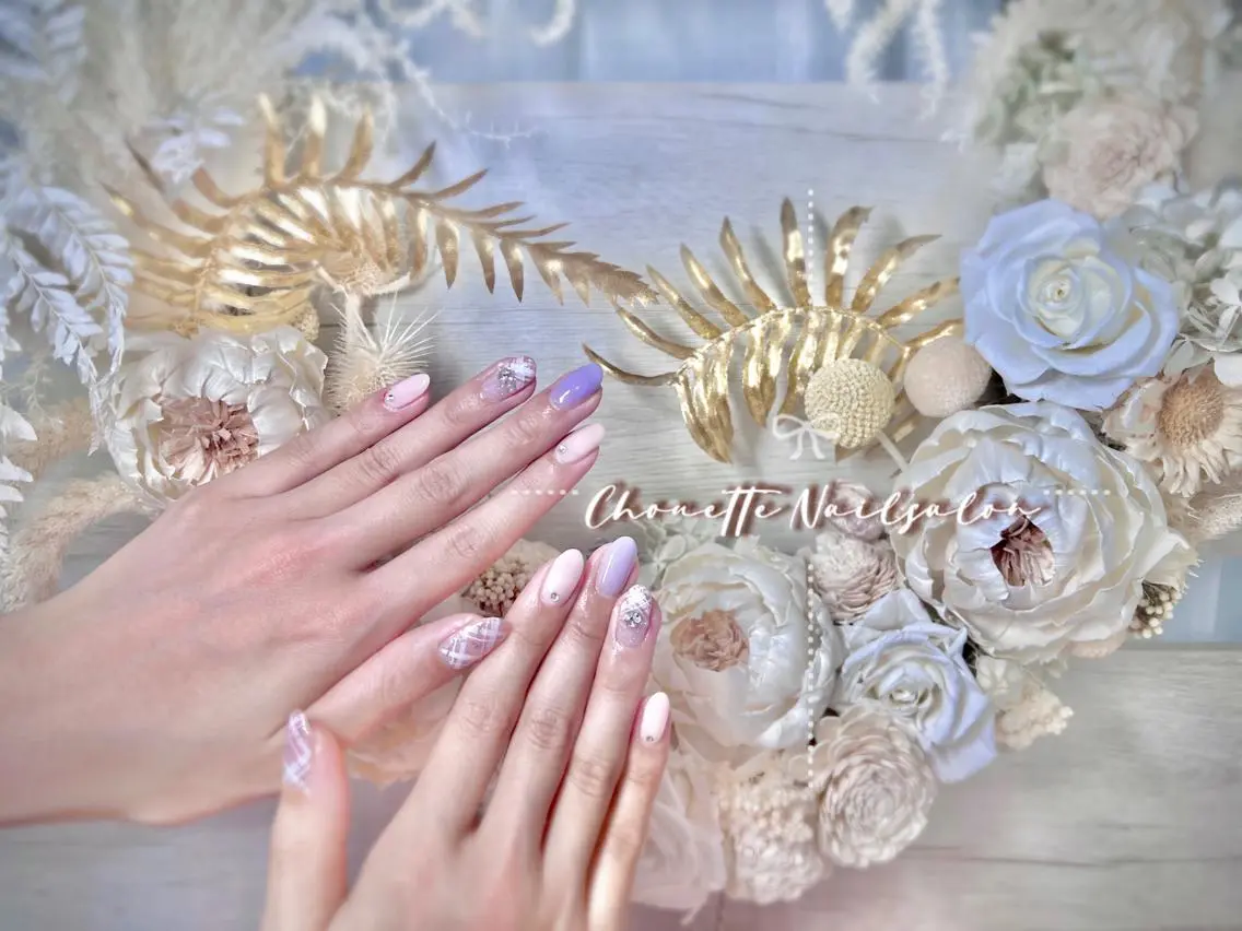 ミディアム ハンドネイル Chouette Nailのネイルデザイン