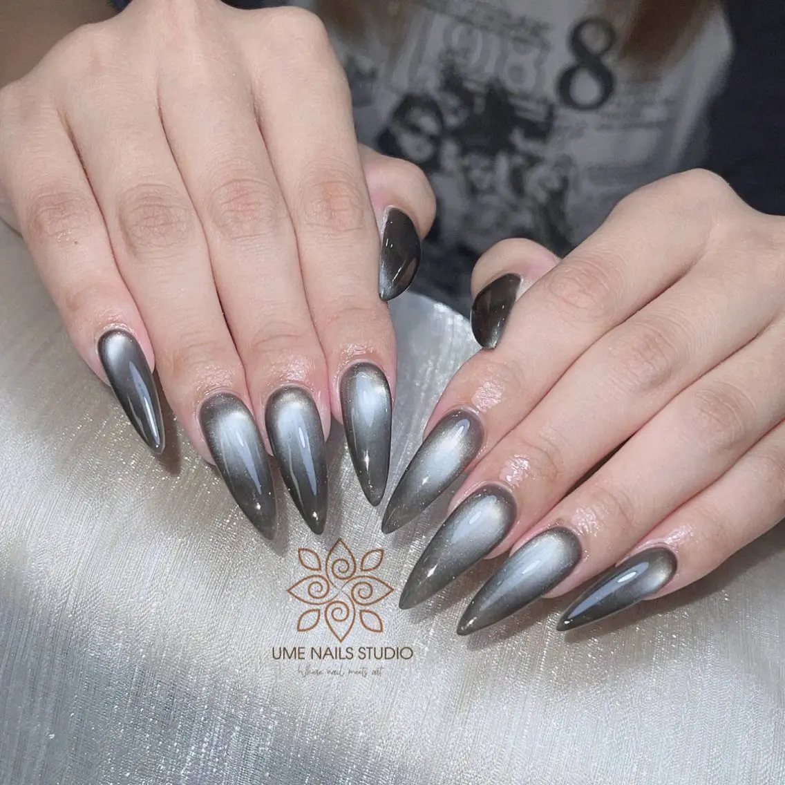 ネイル チークネイル クリアネイル ガーリー キラキラネイル 韓国ネイル ハンドネイル Ume Nail Studioのネイルデザイン