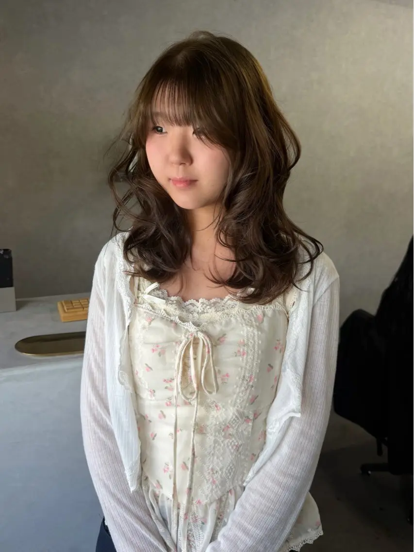 セミロング カラー ヘアカラー アヤカ （AYAKA）のヘアスタイル