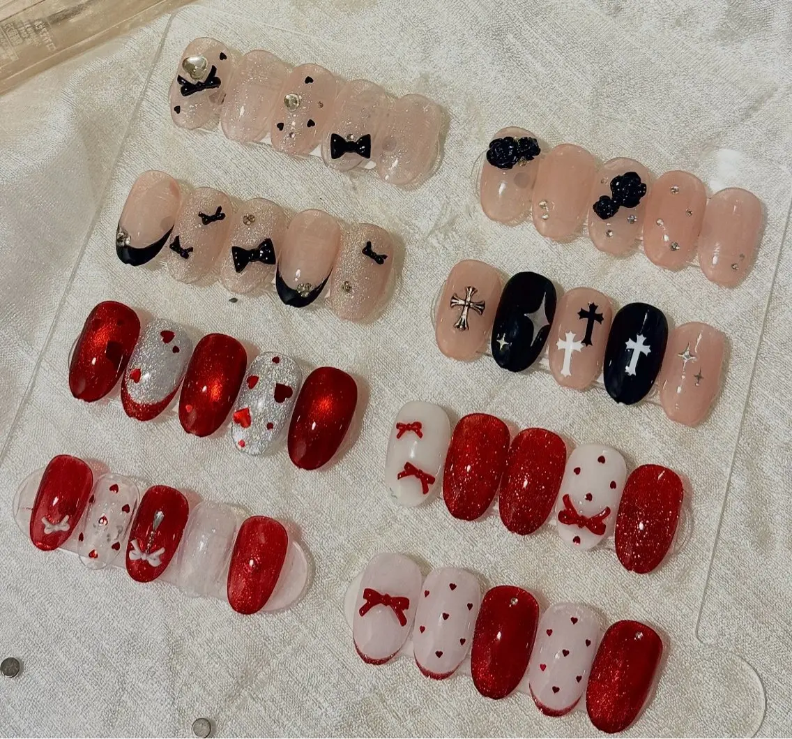 ネイル ハンドネイル H3 Nail Tsuki🦋💙のネイルデザイン