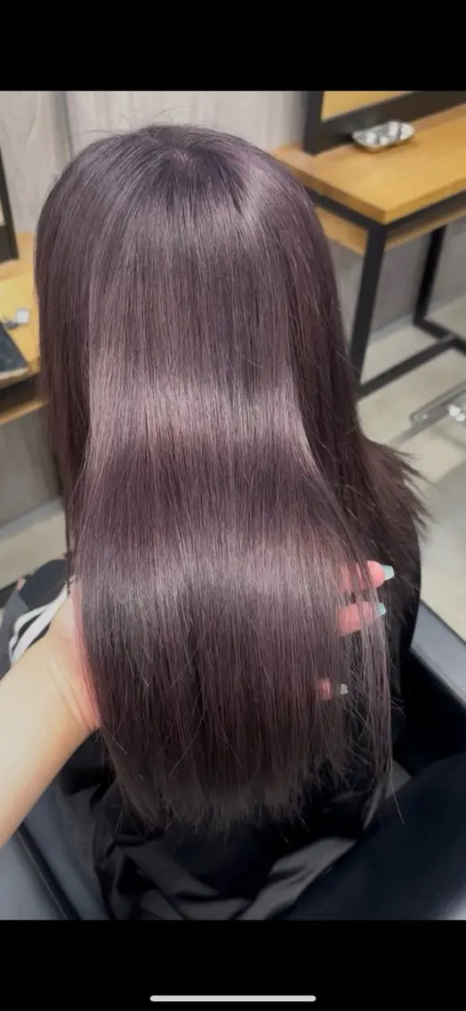 ミディアム カラー グレージュ ラベンダーカラー ラベンダーグレージュ ラベンダーグレー トリートメント かの／GiseL／ ハイトーン／ブリーチのヘアスタイル