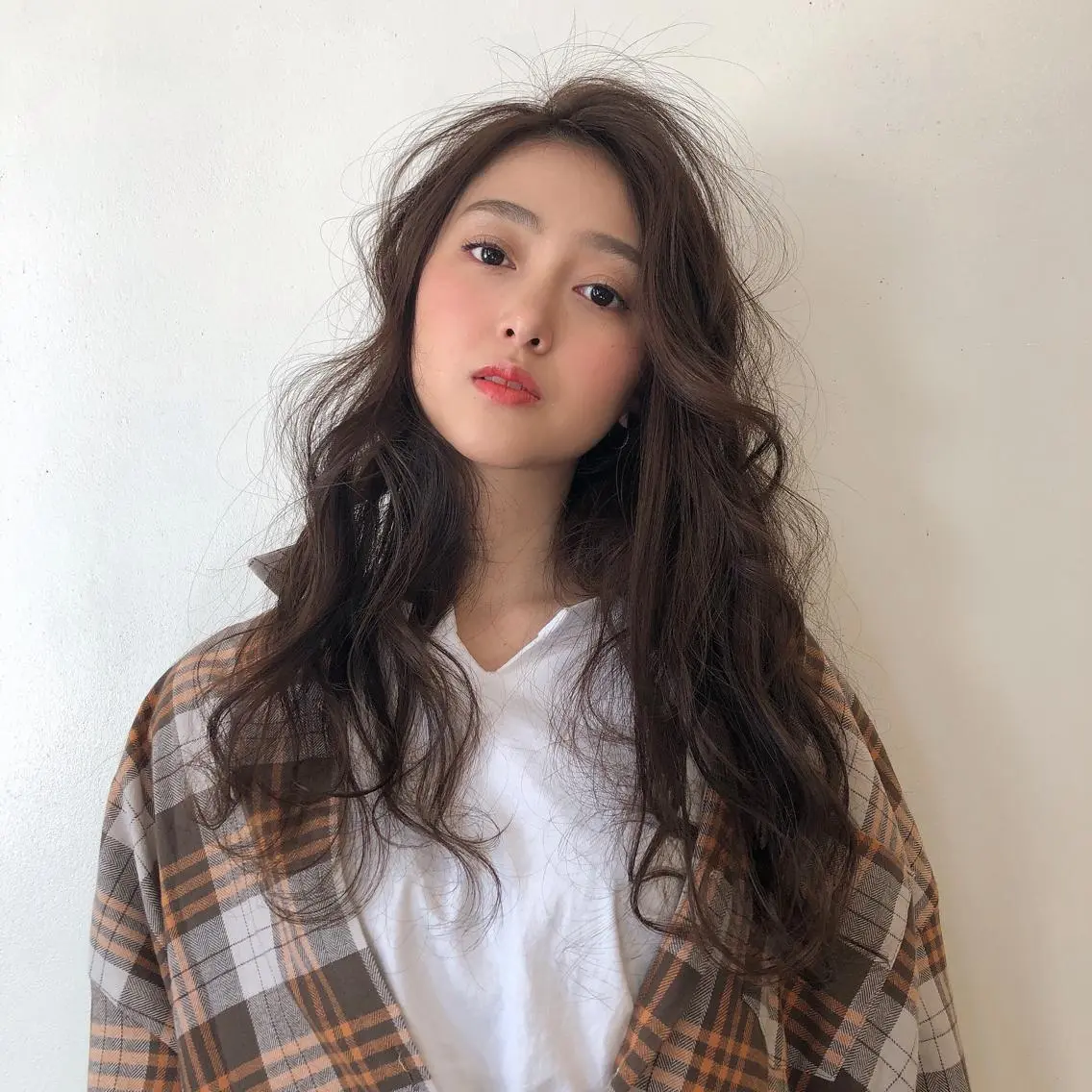 ロング カラー ブラウンカラー モカブラウン 卒業式のヘアスタイル カット ヘアカラー h a k u 大倉 卓人のヘアスタイル