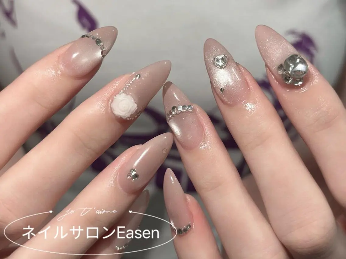 ネイル ネイルサロン Easenのネイルデザイン