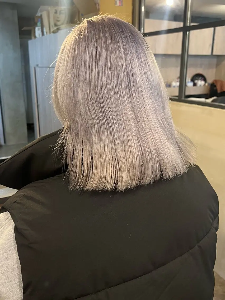 ミディアム カラー ブリーチ 透明感カラー ハイトーンカラー Zina京都河原町 ｍａｉｋａのヘアスタイル
