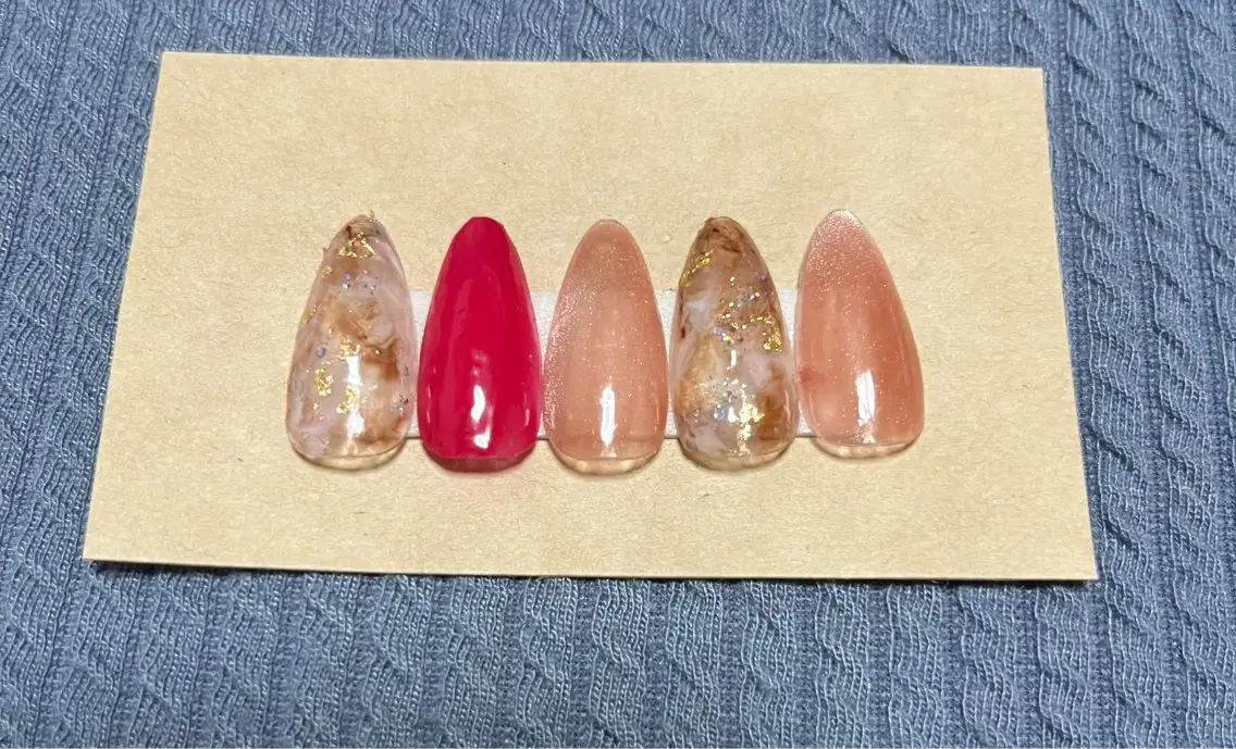 ネイル マグネットネイル ニュアンスネイル Nail ecxia ／Reikaのネイルデザイン