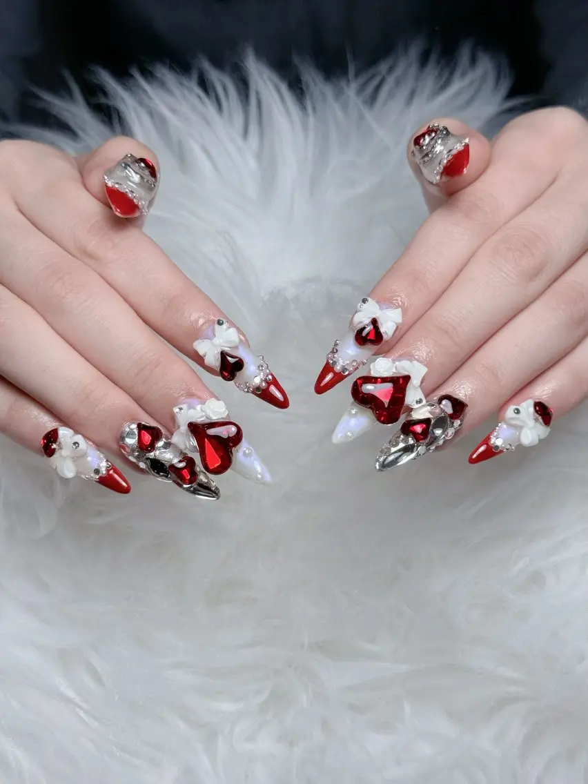 ネイル ボルドー チークネイル 長さ出し フレンチネイル ジェルネイル ハンドネイル VANI Belle Nailのネイルデザイン