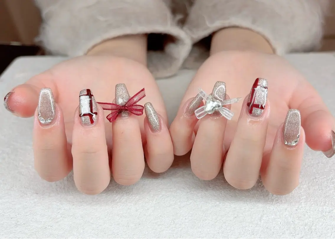 ネイル ジェルネイル 韓国ネイル ニュアンスネイル パラジェル ワンホンネイル Kaori Nailのネイルデザイン