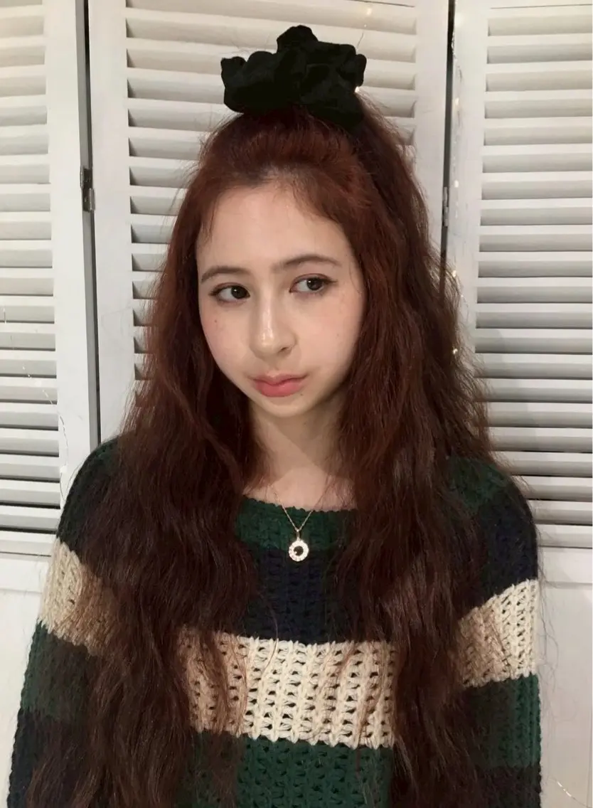 ロング カラー ヘアカラー トリートメント Hanaka🪷 ニュアンス×レイヤーのヘアスタイル