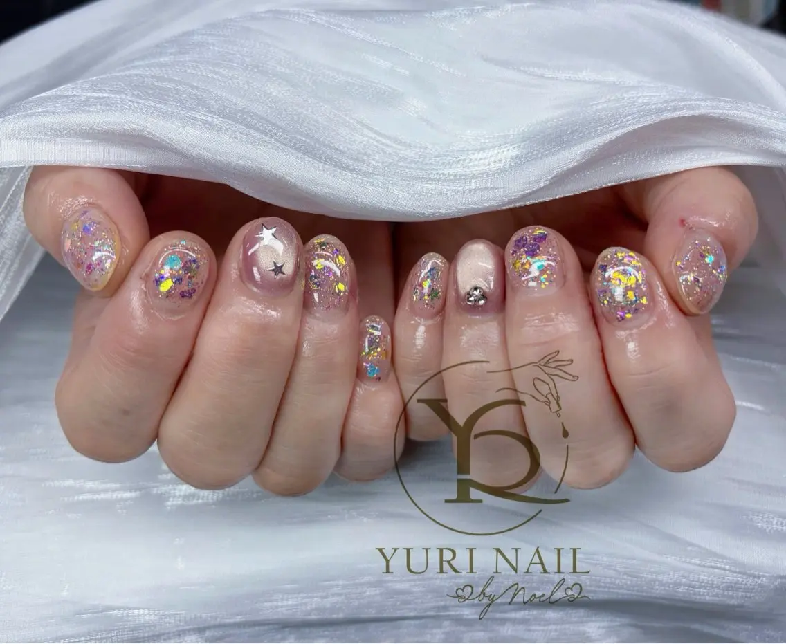 ネイル チークネイル フットネイル フレンチネイル グラデーション キラキラネイル ハンドネイル フットネイル ハンドケア YURI Nail Funabashiのネイルデザイン
