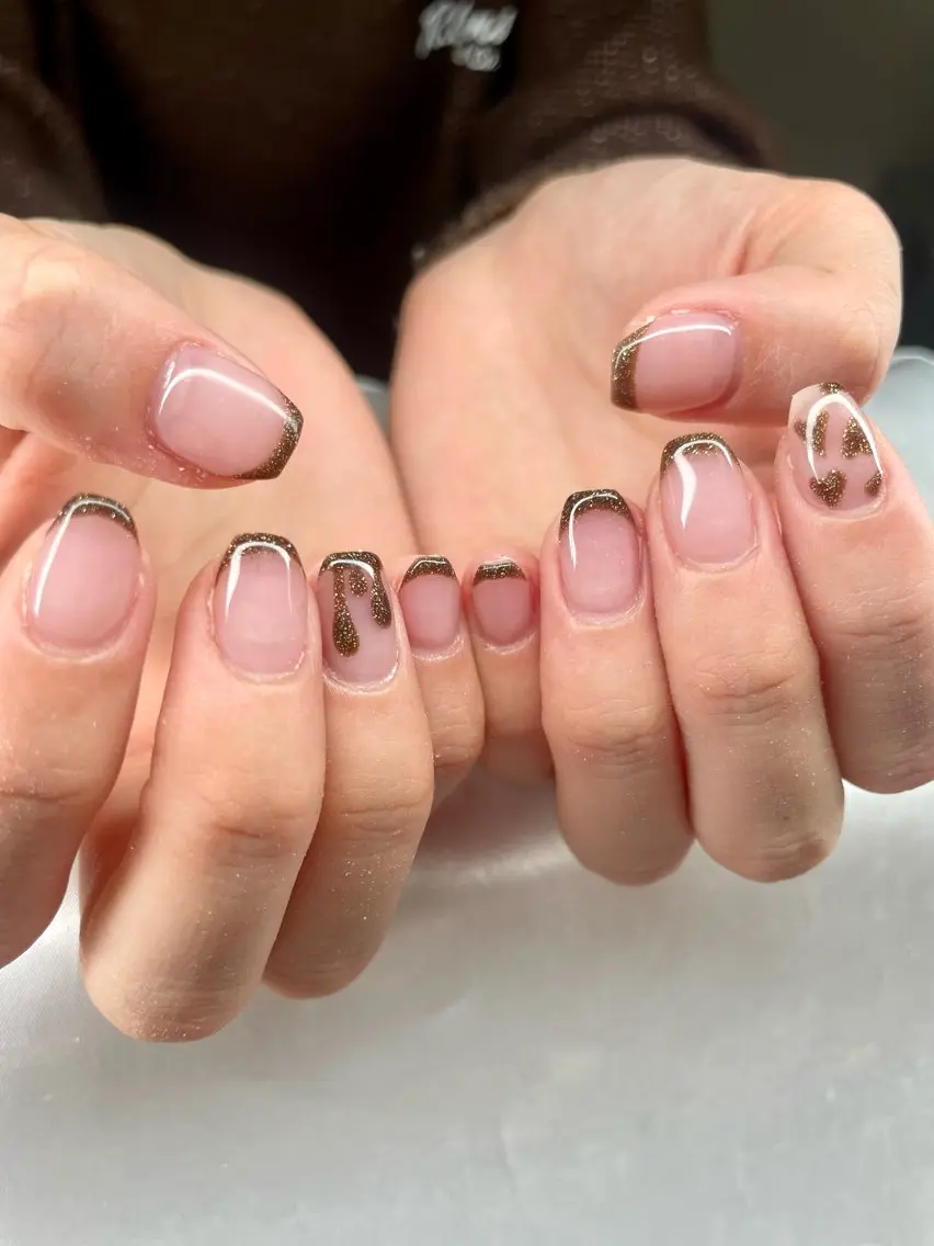 ネイル フラッシュネイル フレンチネイル 前田 凜のネイルデザイン