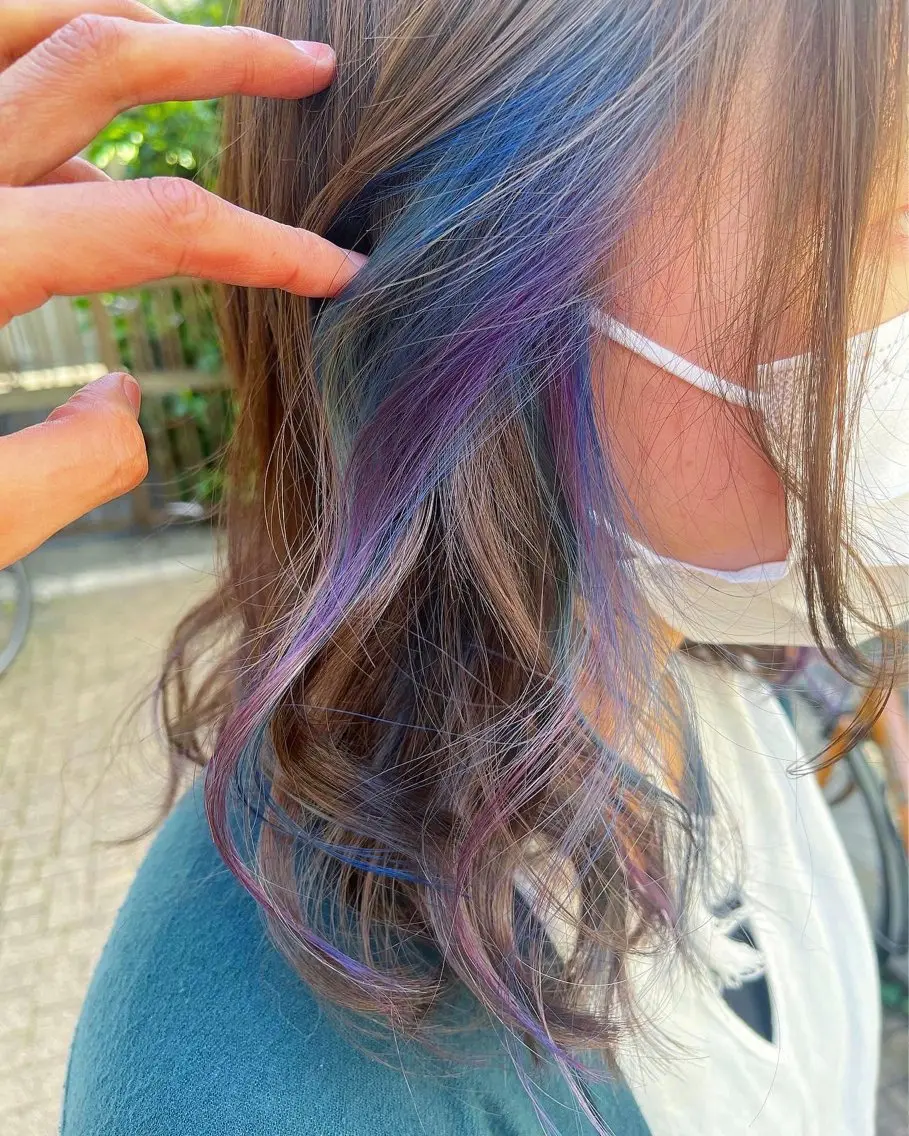 ミディアム カラー ブリーチ イヤリングカラー ユニコーンカラー カット ヘアカラー トリートメント 原宿サロン代表 デザインカラー伊藤卓のヘアスタイル