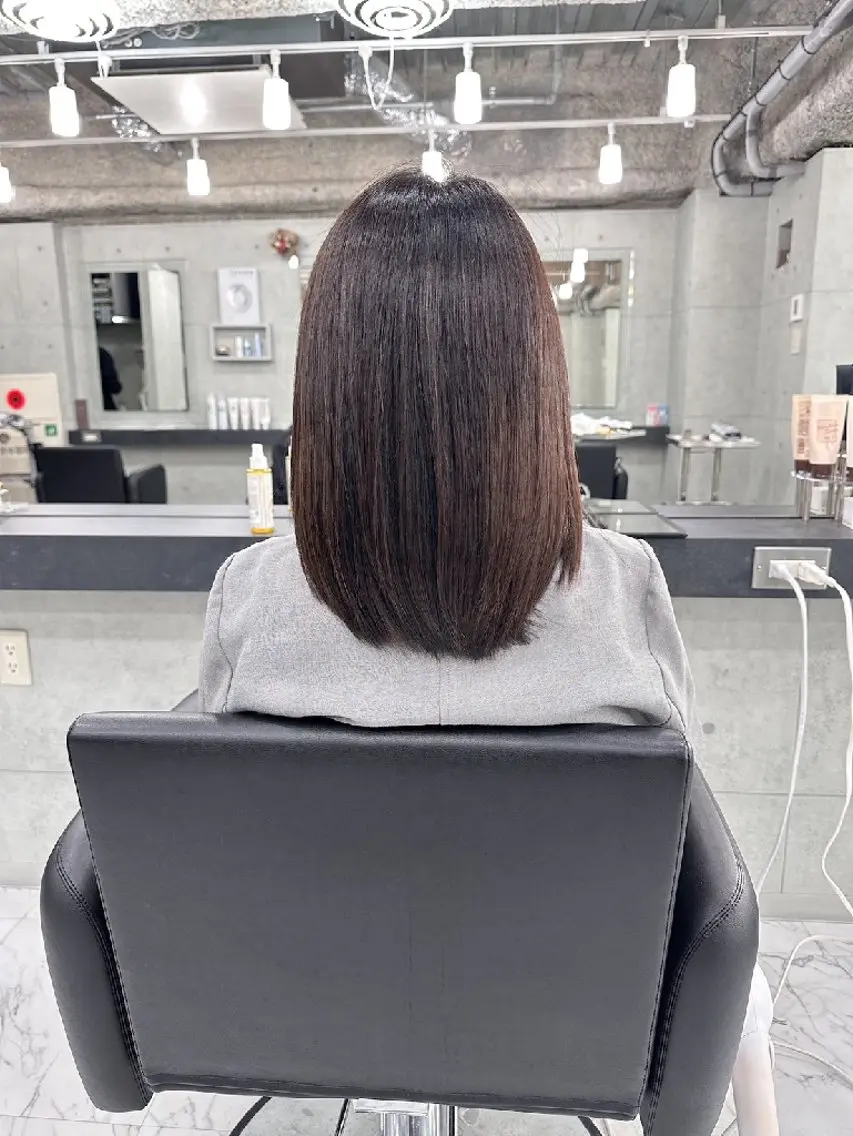 セミロング カラー ❇️安達 優心❇️ レイヤー/艶髪特化のヘアスタイル