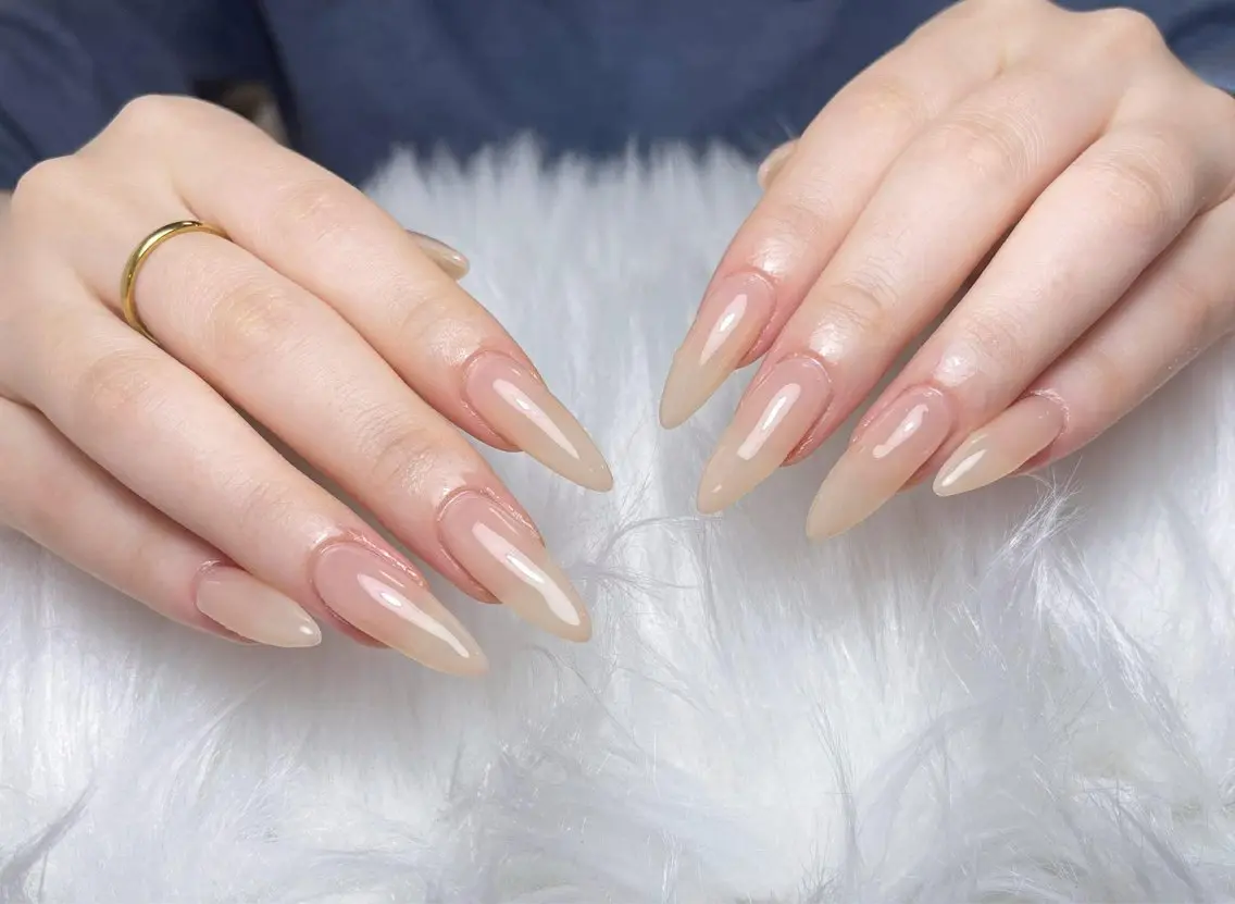 ネイル フレンチネイル ジェルネイル ガーリー 韓国ネイル ロングネイル ハンドネイル NieNail Nezukoのネイルデザイン