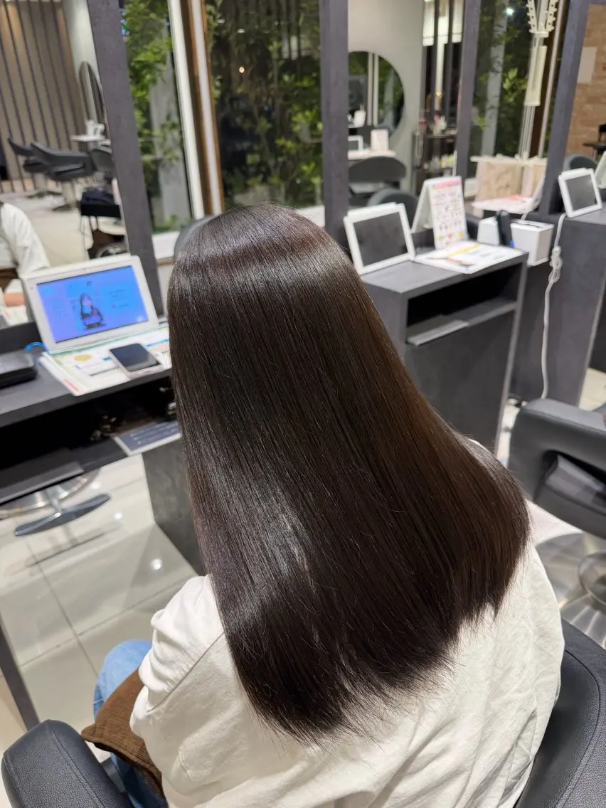 ロング カラー 小見 桜太のヘアスタイル