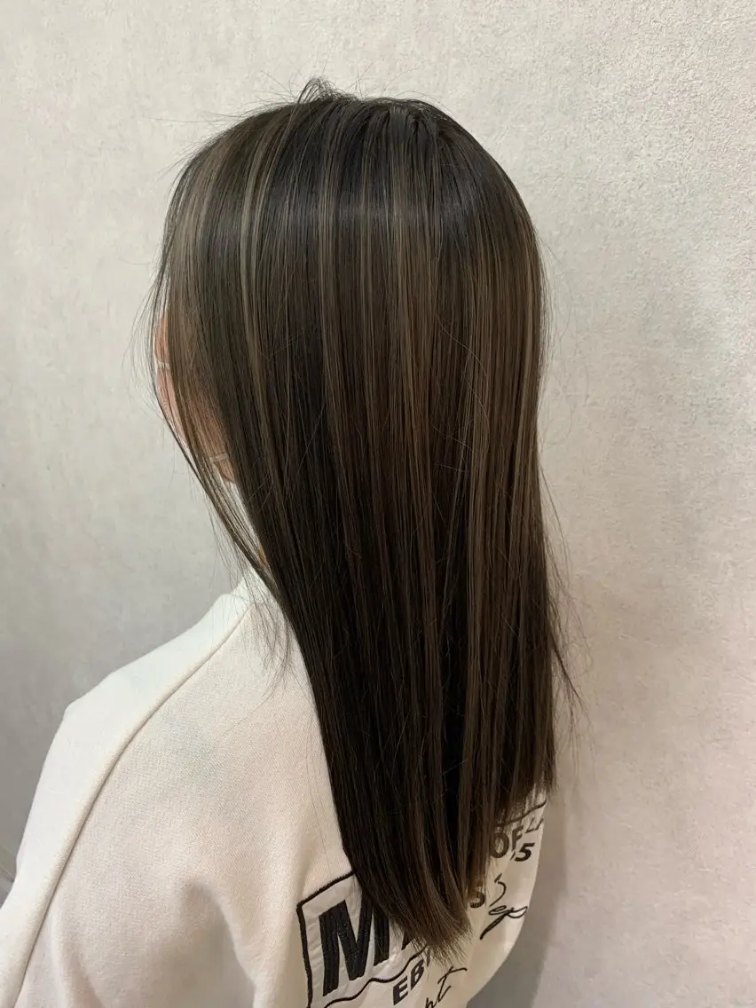 カラー 韓国ヘア🇰🇷 髪質改善✨掛川大輝のヘアスタイル