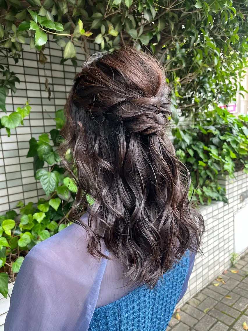 ロング ヘアアレンジ ハーフアップ ヘアセット IMARI /のヘアスタイル