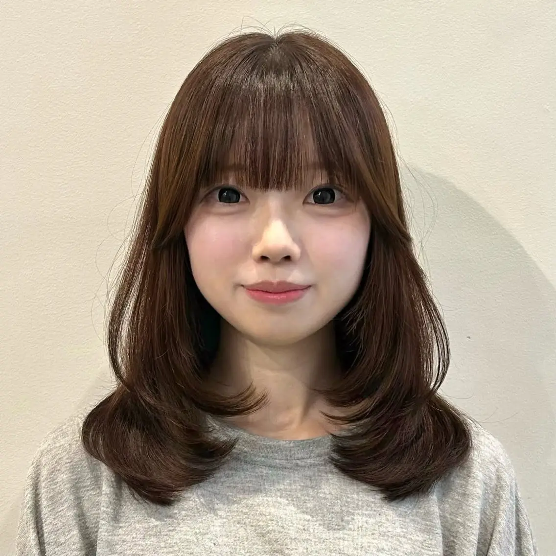 ミディアム ミディアムレイヤー レイヤーカット レイヤーカット♡ のぐちまおのヘアスタイル
