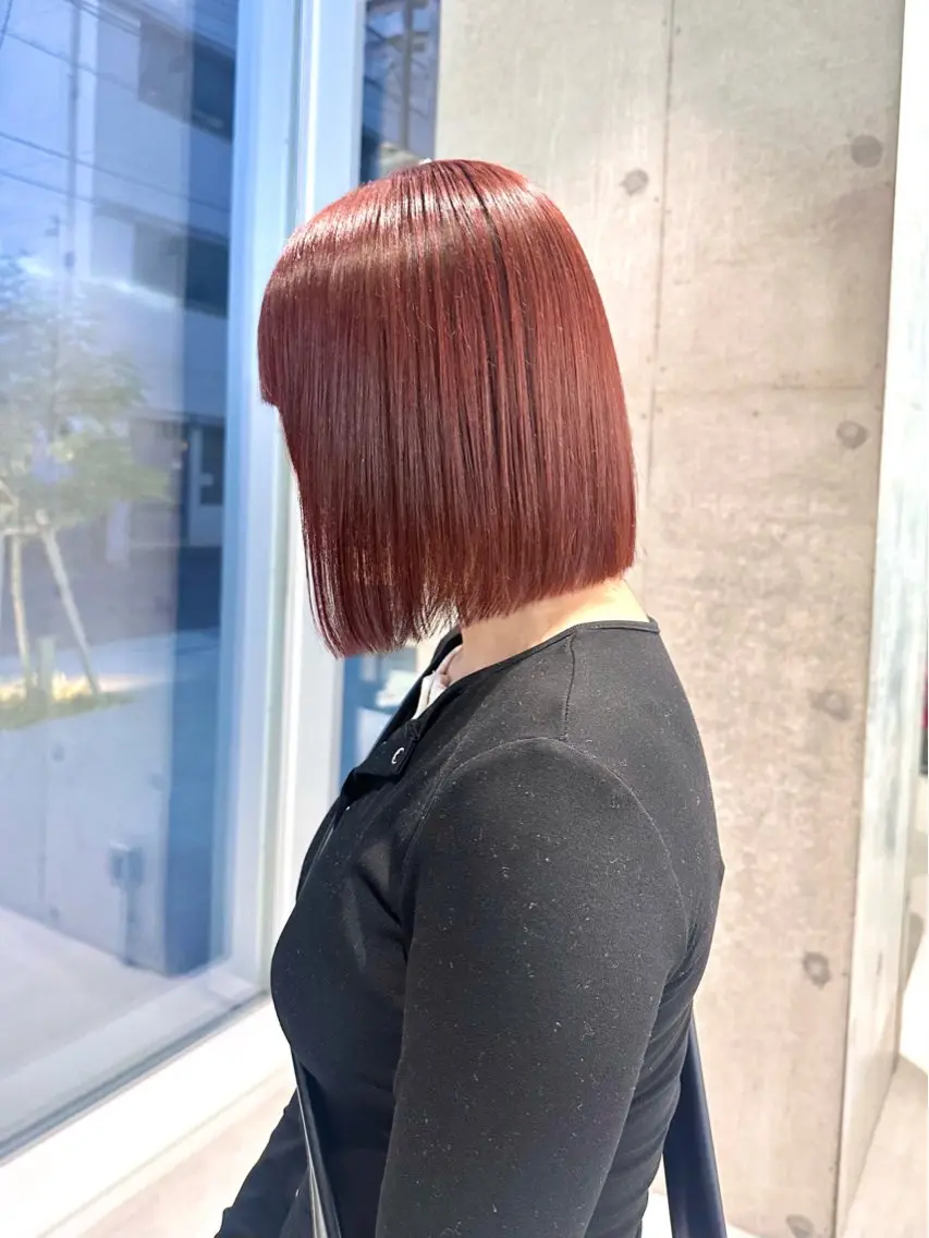 ミディアム カラー ボブ 染谷 遥花のヘアスタイル
