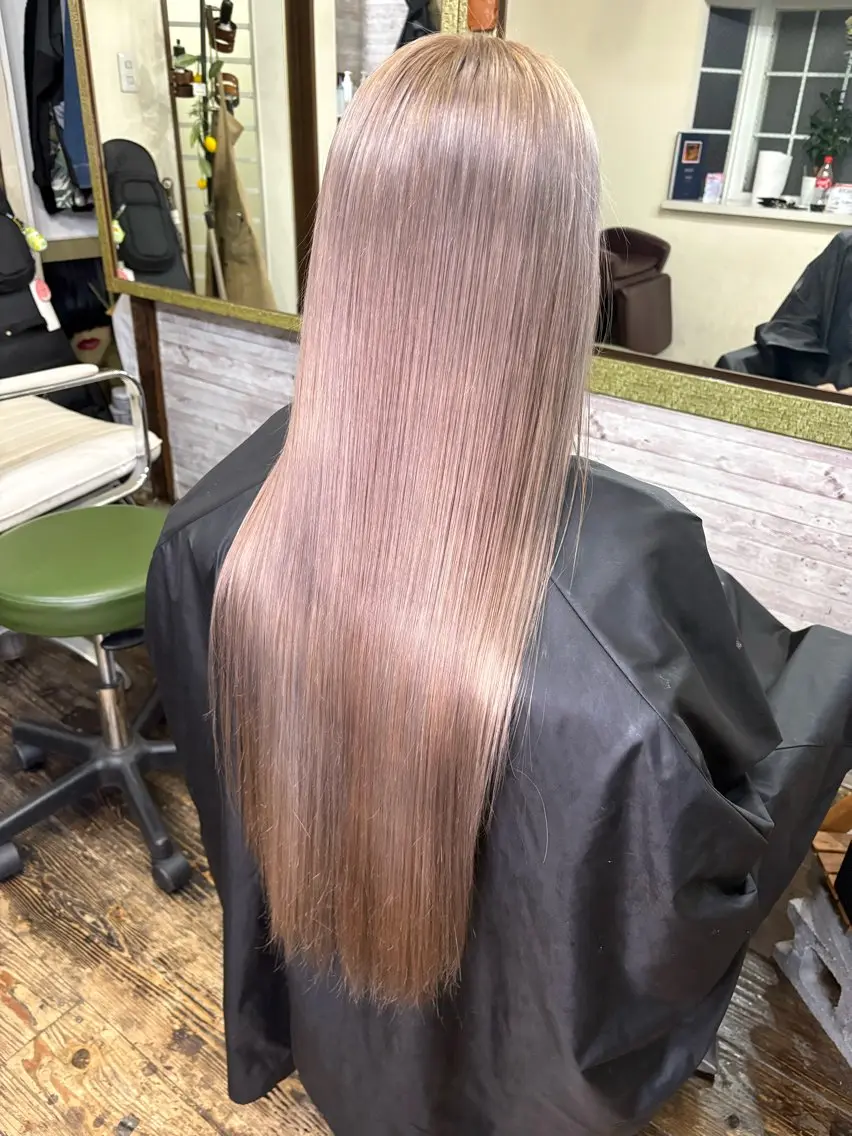 カラー ヘアカラー 渡辺 健太のヘアスタイル