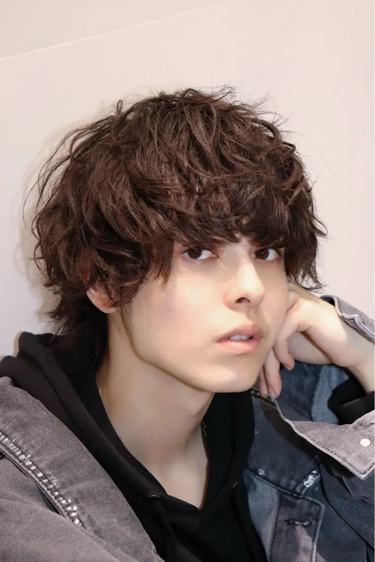 カラー アッシュ ヘアカラー 【公式】Men's salonLUCEYの眉毛・アイブロウイメージ