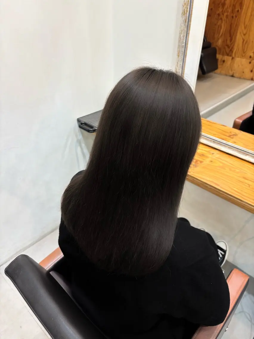 セミロング トリートメント Misaki 🍒のヘアスタイル
