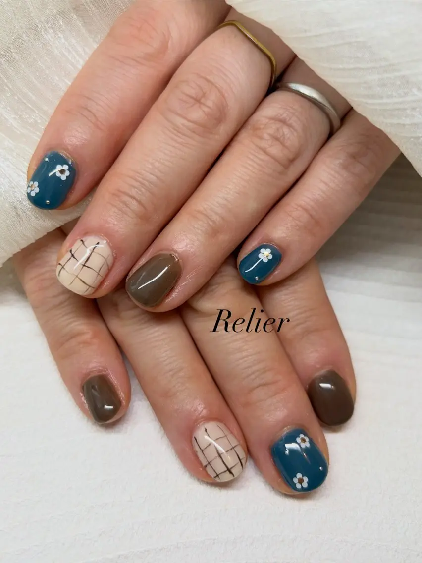 ネイル ハンドネイル Relier ルリエ ayakaのネイルデザイン