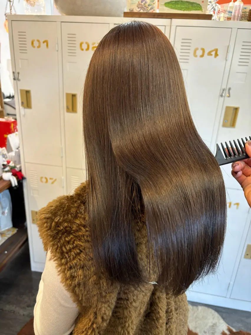 cut+髪質改善straight+艶感up treatmentの写真