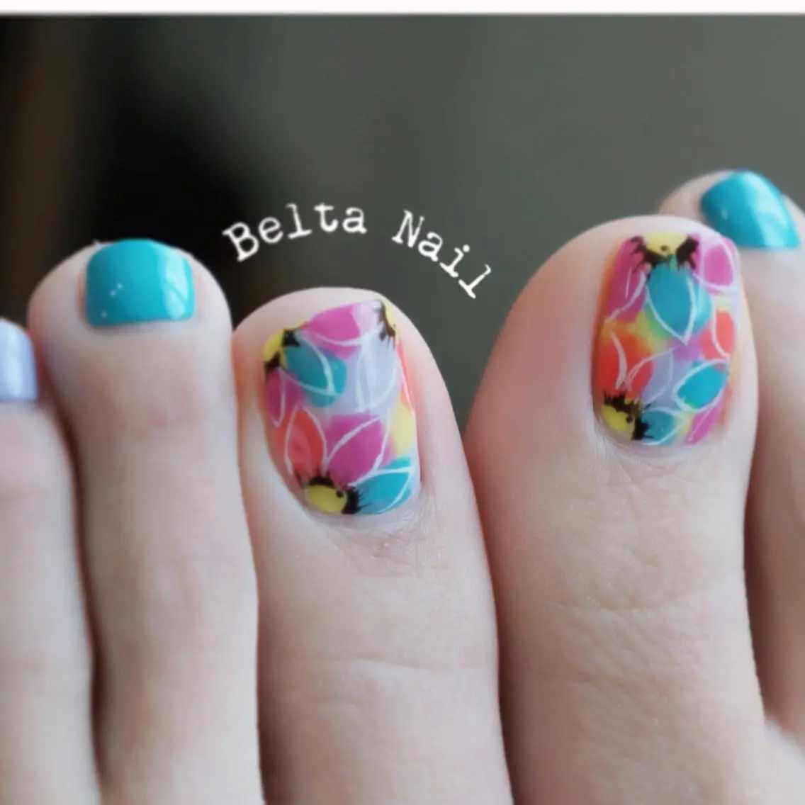 ネイル フットネイル BELTA NAILのネイルデザイン