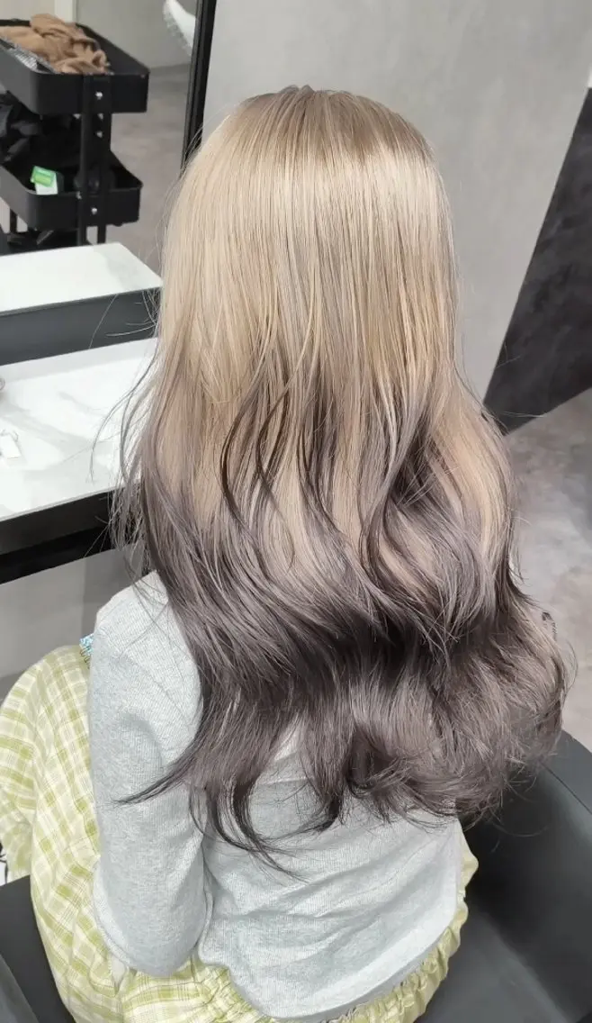 ロング カラー ヘアカラー ダメージレスブリーチ たつや/ハイトーンのヘアスタイル