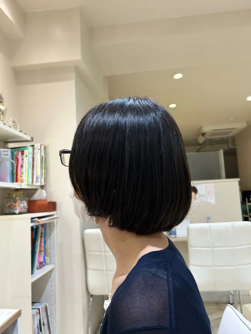 ショート 銀座シロー　村山 レツのヘアスタイル