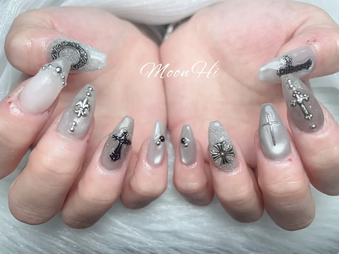 ネイル MoonHi Nail 朝霞台のネイルデザイン